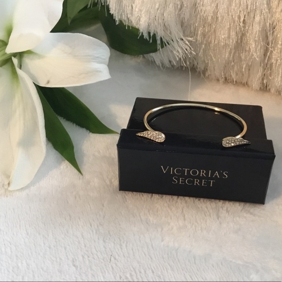 🖤 VICTORIA’S SECRET ANGEL WING BANGLE BRACELET 🖤 - Picture 2 of 4
